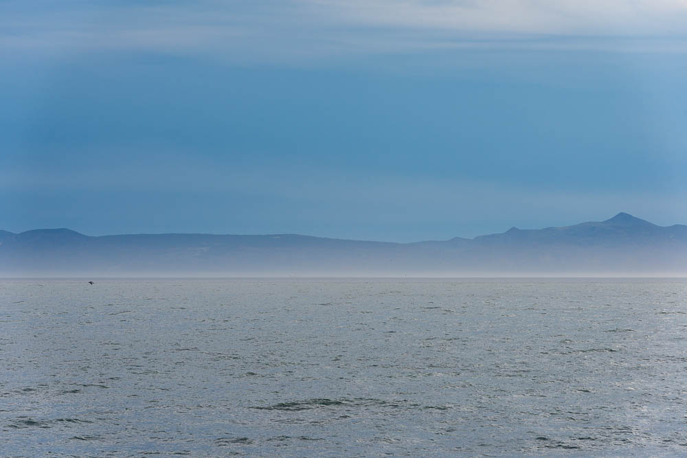 Kunashiri, the black island in the fog