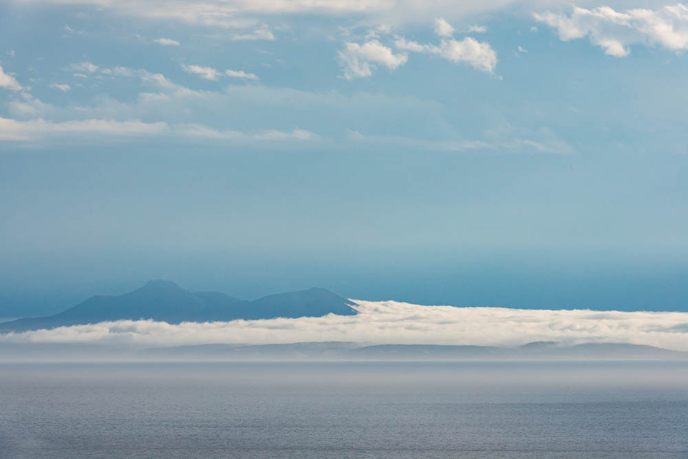 Kunashiri, the black island in the fog