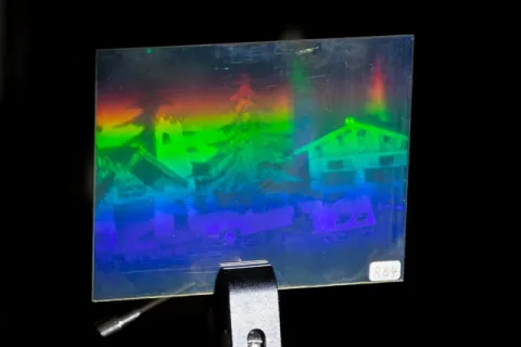 Rainbow hologram