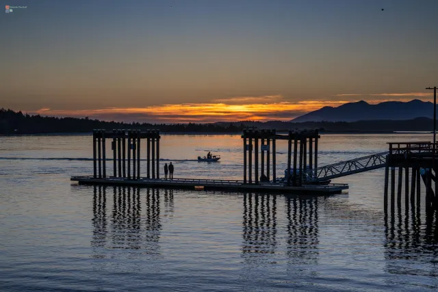 Abendstimmung am Clayoquot Sound von Tofino von Vancouver Island