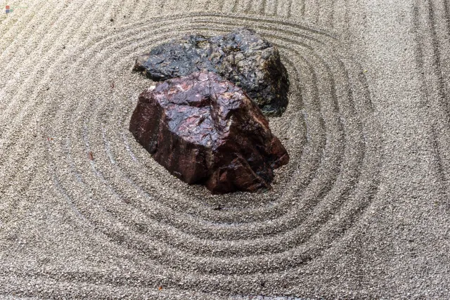 Jeder Stein im bedeutsamen Zusammenspiel