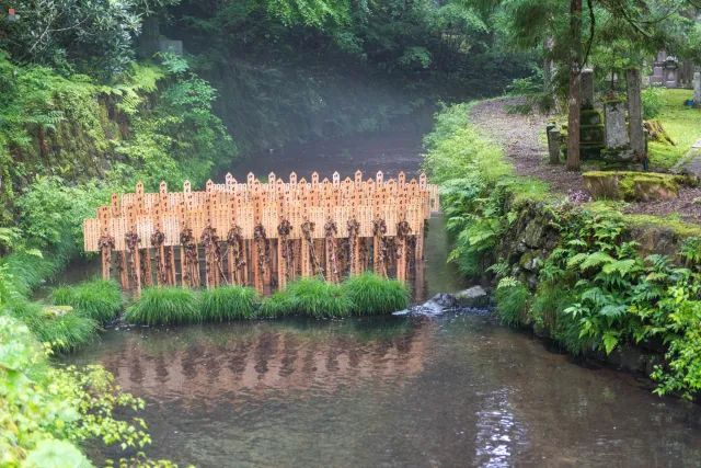 Mizuko Jizō und die stillen Tafeln