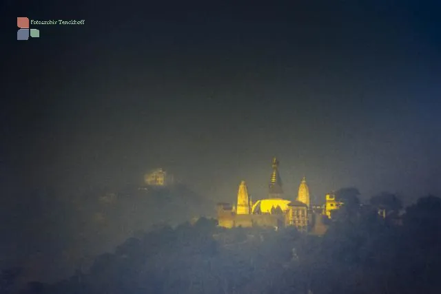 Swayambhunath im Morgenlicht