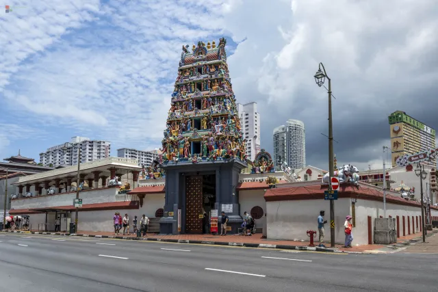 Außenansicht des Tempels