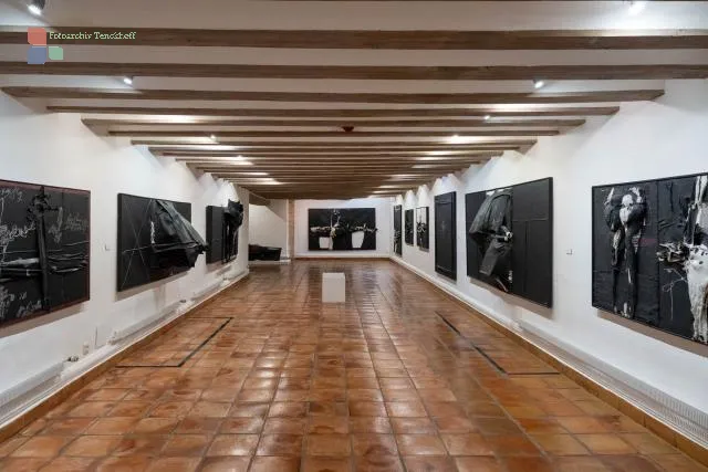 Sala Antonio Saura in der Fundación Antonio Pérez