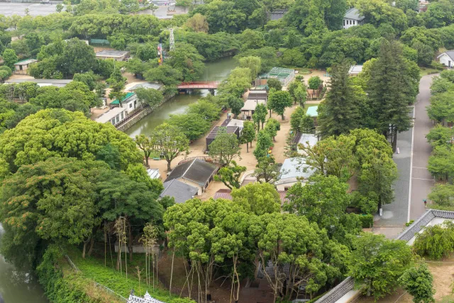 The gardens of Himeji Castle