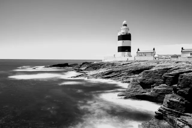 The lighthouse at Hook Head near Churchtown in infrared (720nm, 25.0s at f / 14.0)