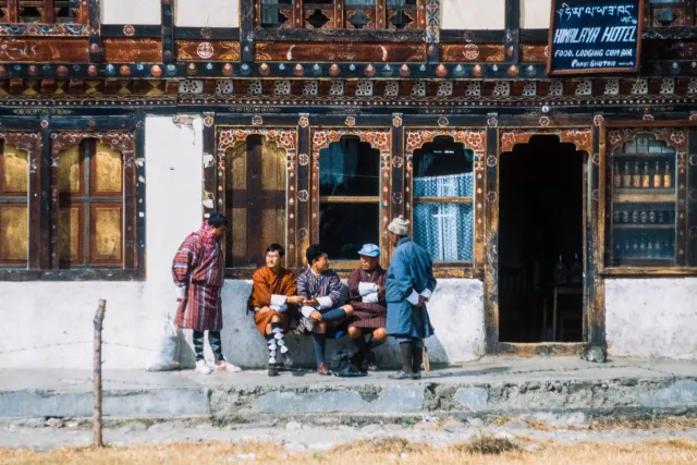 Bhutanesische Männer in Paro