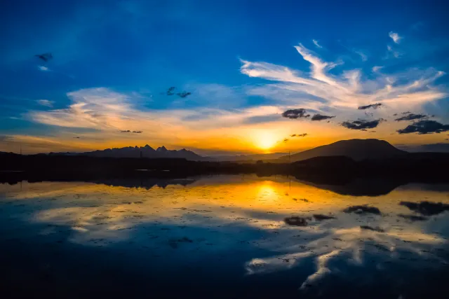 Sonnenuntergang am Beagle-Kanal vor Ushuaia