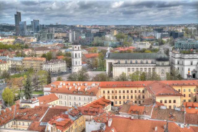 Ausblick auf Vilnius vom Kirchturm der St. Johanniskirche aus