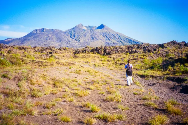 The climb to the summit of Batur