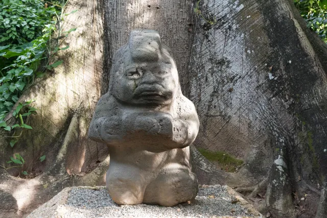 Skulptur "Die Großmutter" im Museo de La Venta