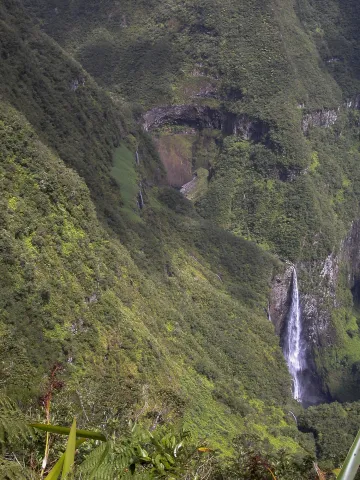 Waterfalls in the deep gorges of the Forêt de Bébour