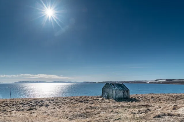Sun, sea and hut