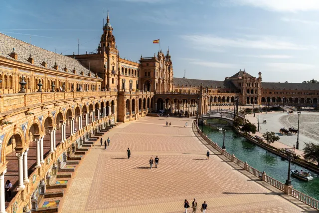 Die Plaza de España in Sevilla