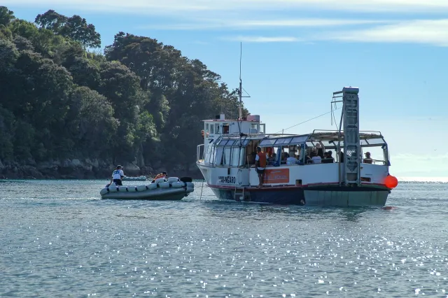 Abfahrt am Ende des Abel Tasman Coast Track